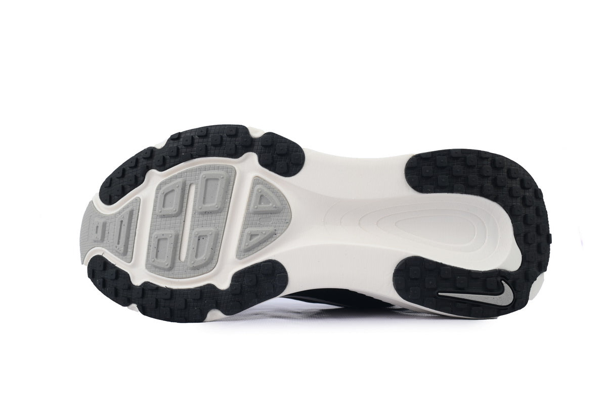 NIKE Zoom Vomero 8 N1242A2TR-A15