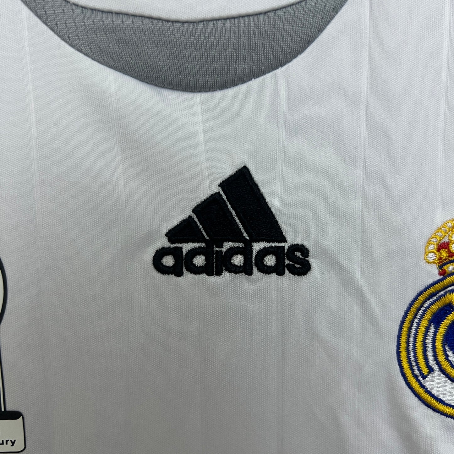 Real Madrid retro 2006/07 Home Kids Version