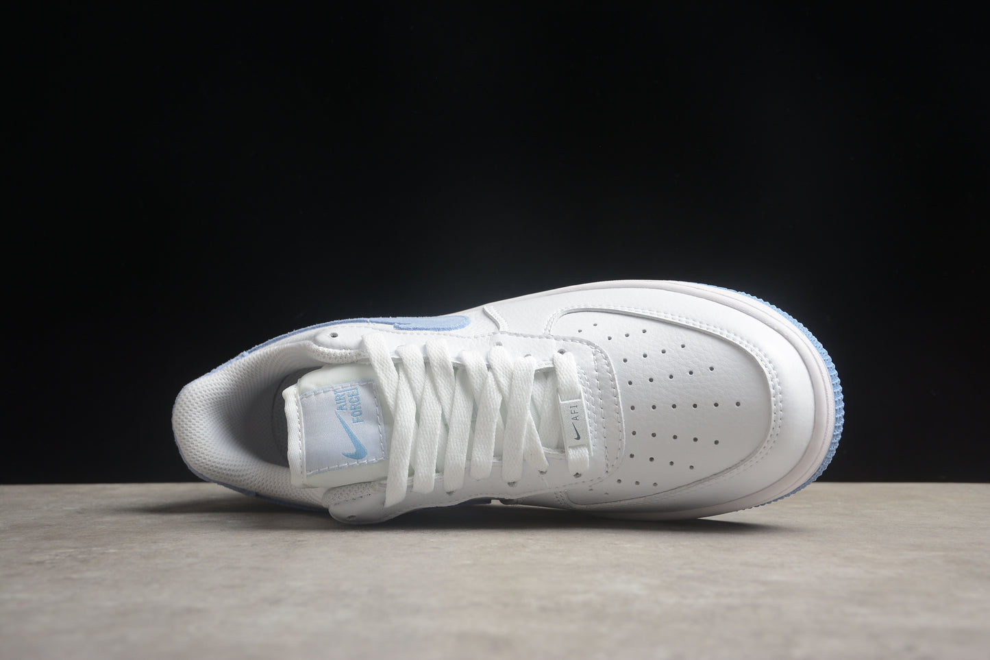 Nike Air Force 1 CN2873 102