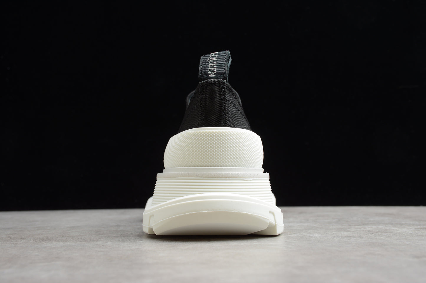 Alexander McQueen 28