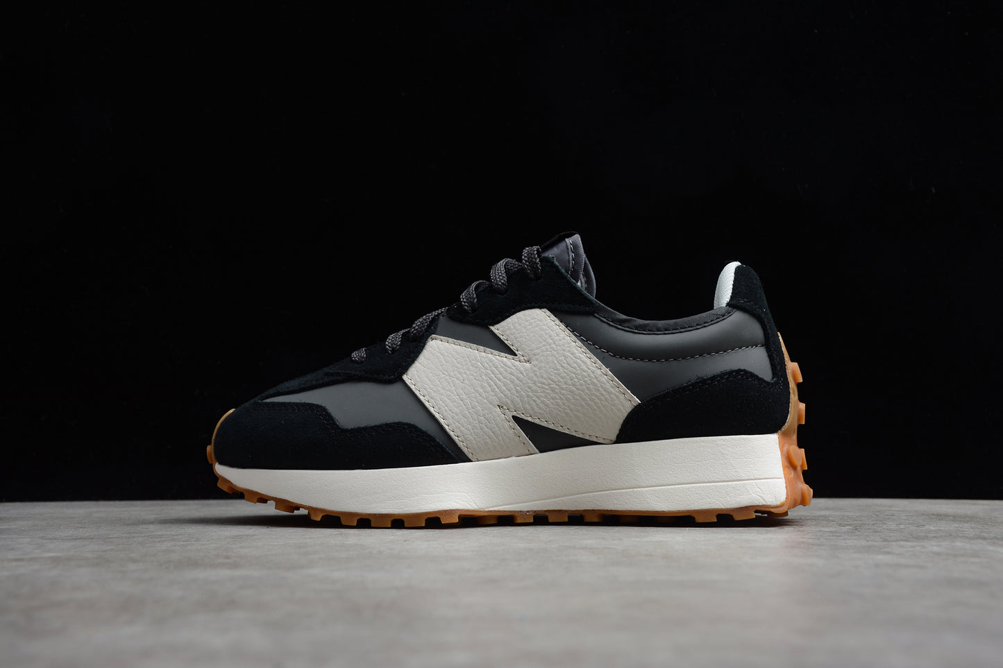 New Balance WS327KC