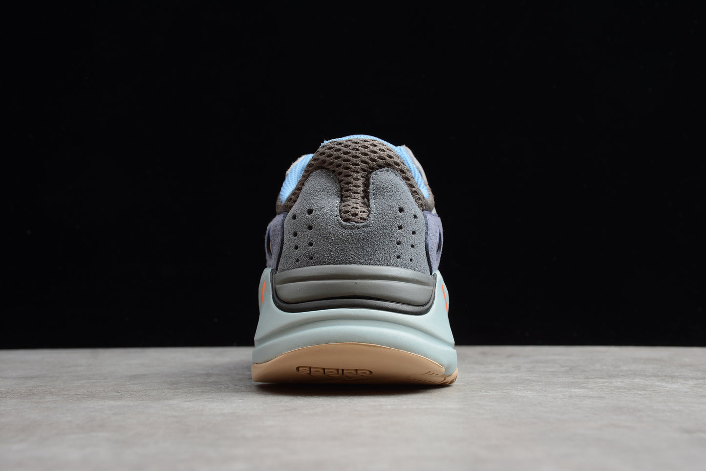 Adidas YEEZY Boost 700 FW2498