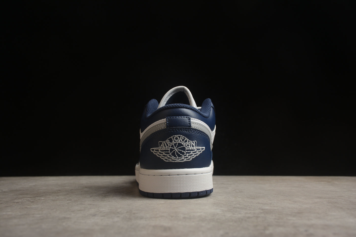 Nike Air Jordan 1 Low 553558-141