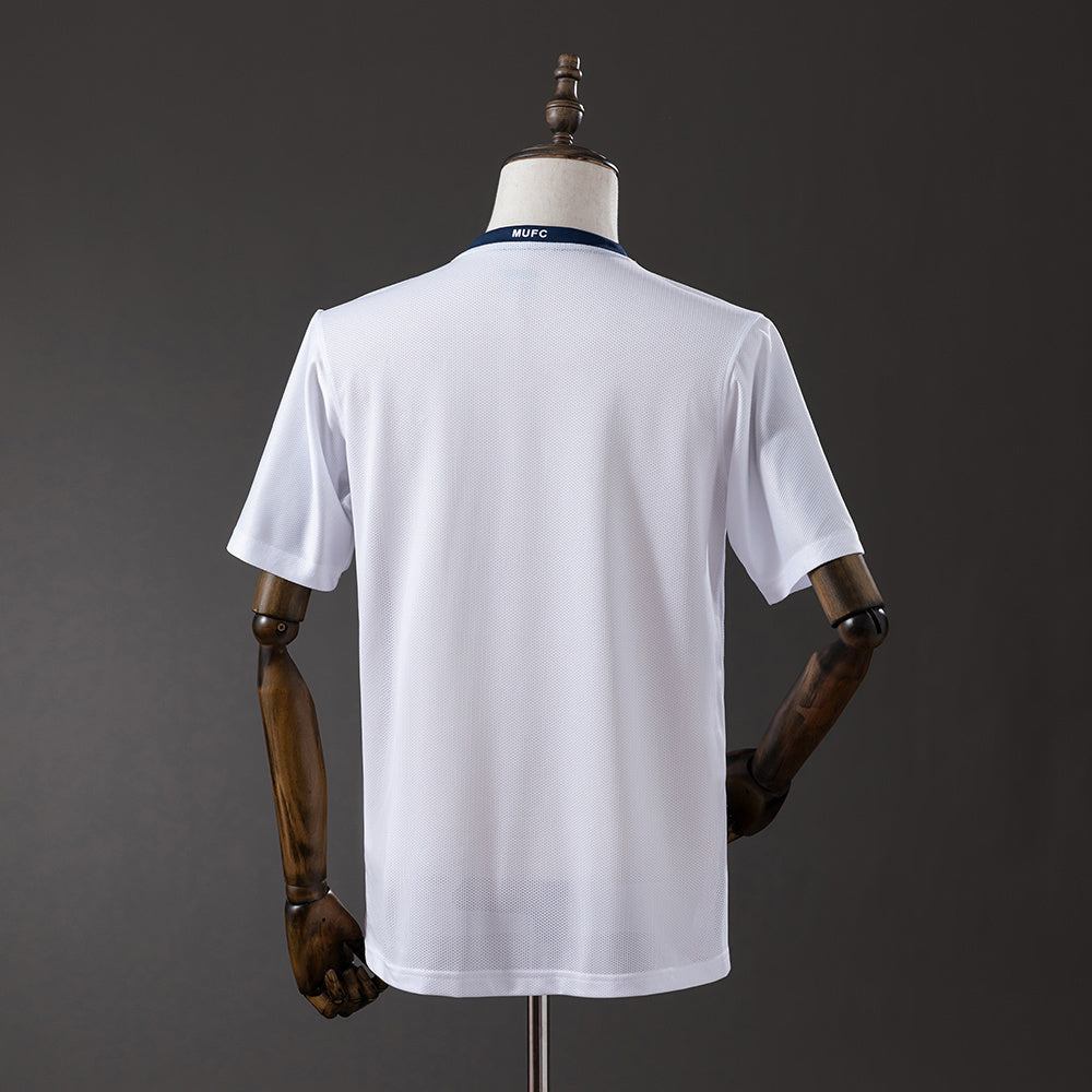 Manchester United retro 2008/09 Away