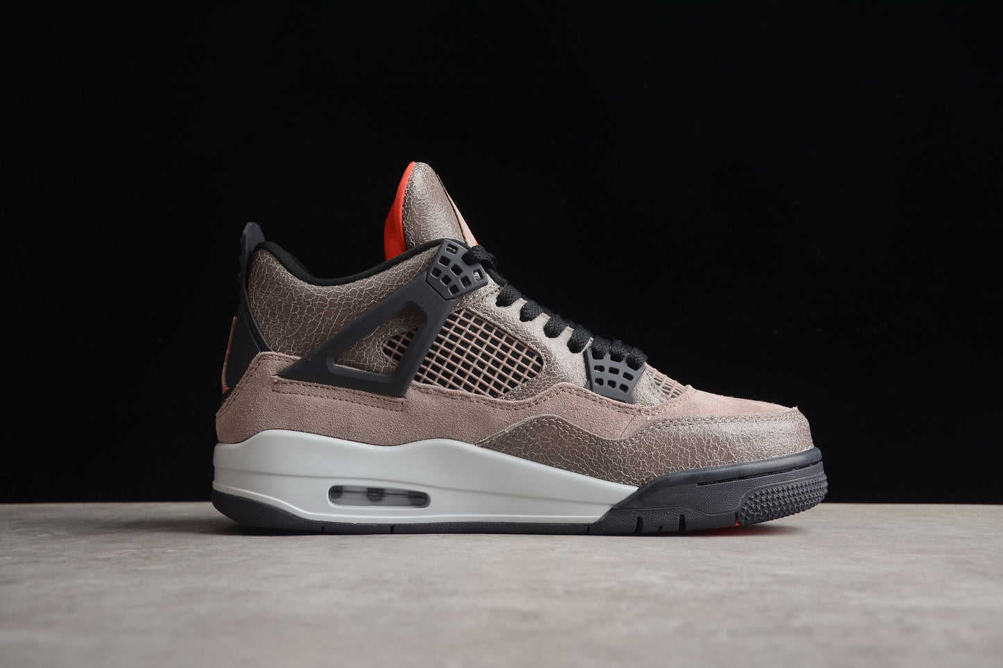 Air Jordan 4 Retro DB0732-200