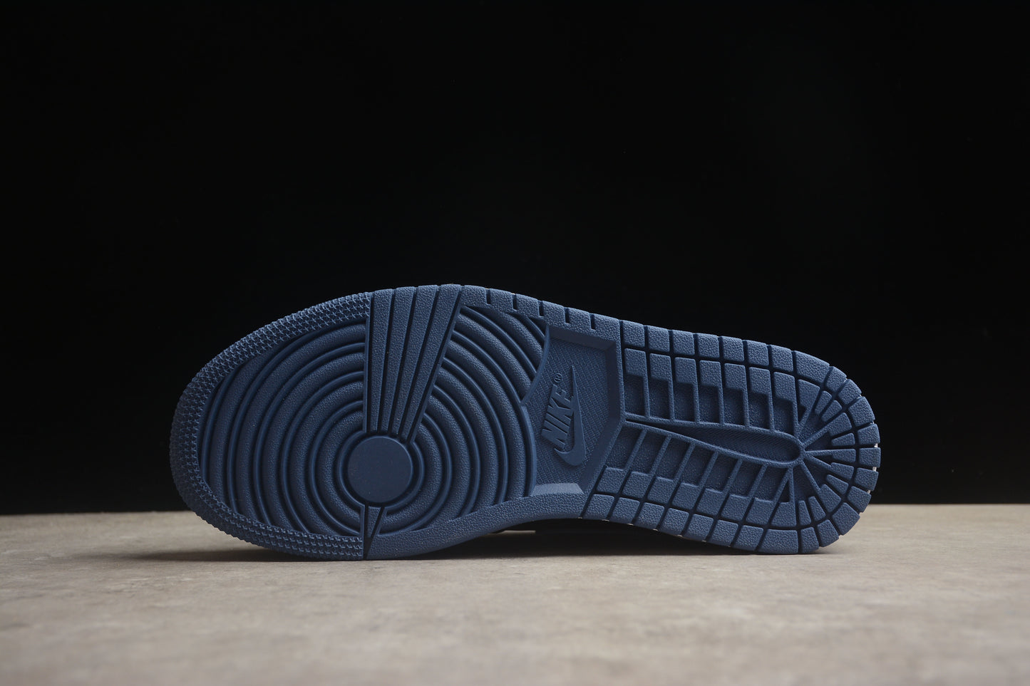 Nike Air Jordan 1 Low CZ0775 041
