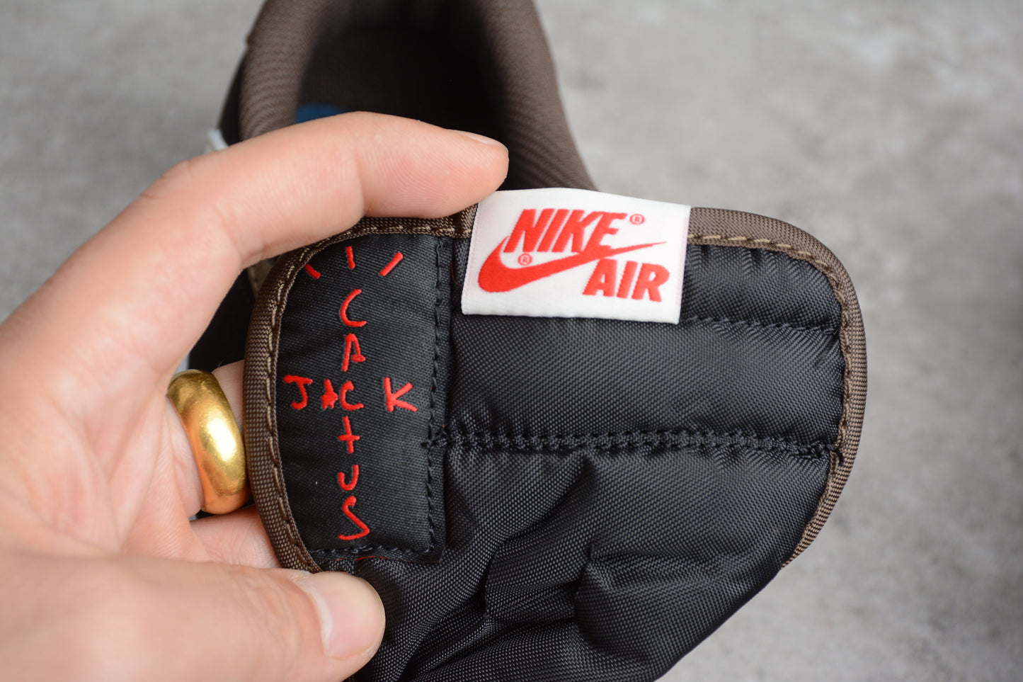 Nike Air Jordan 1 Low Travis Scott CQ4277-001