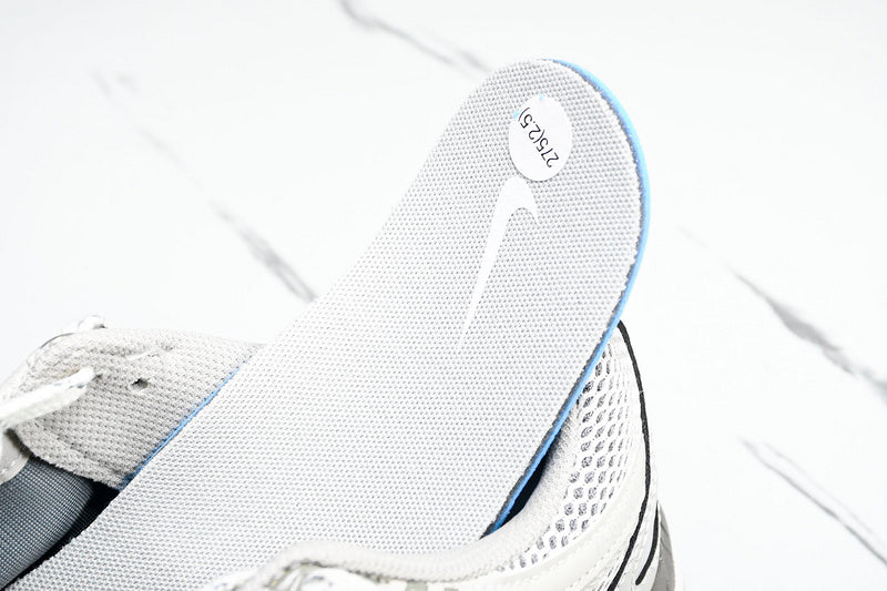 Nike P-6000 FN6837-012