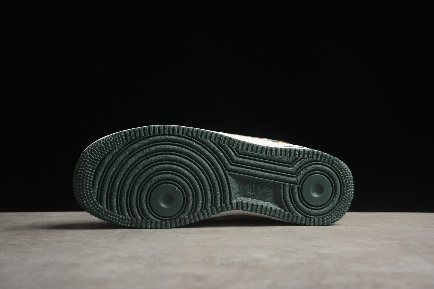 Nike Air Force 1 LF8989-777