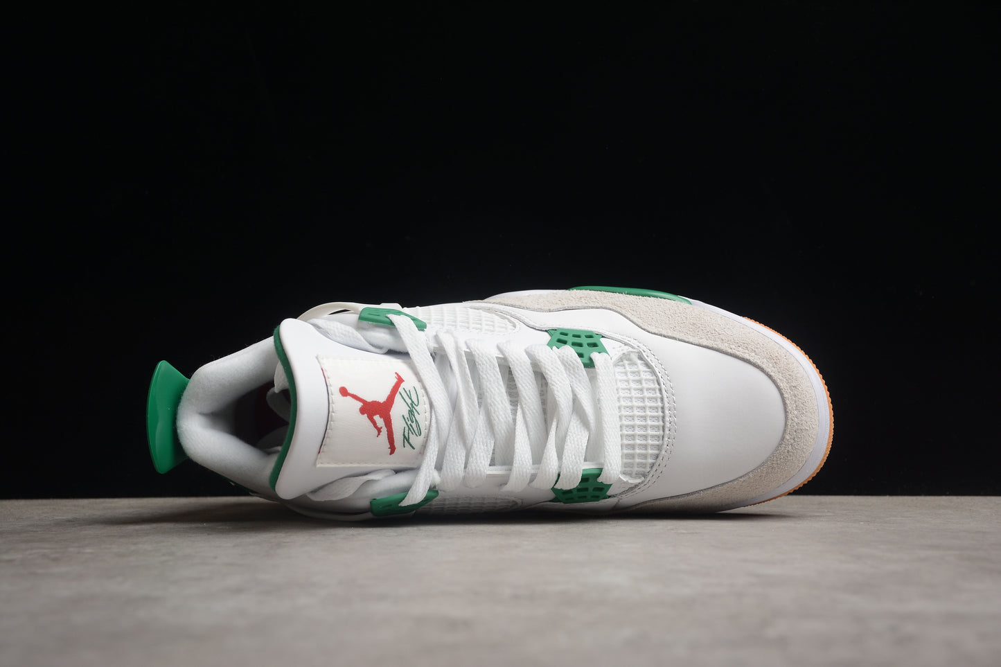 Air Jordan 4 Retro DR5415-103