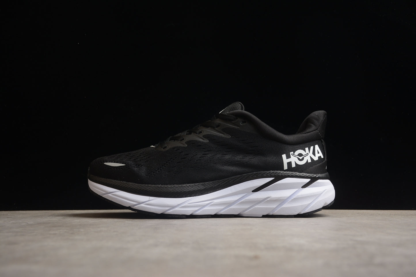Hoka One One Clifton 9 1121375