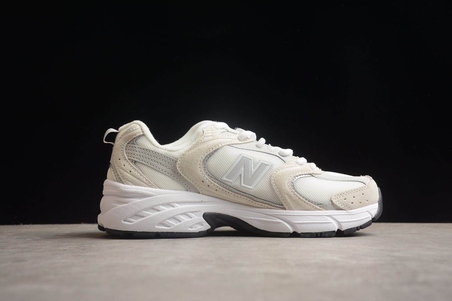 New Balance 530 MR530CE