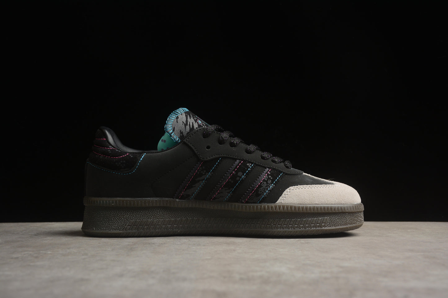 Adidas Samba XLG ID1138