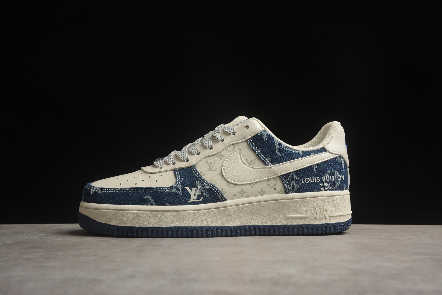 Nike Air Force 1 DH7566-100