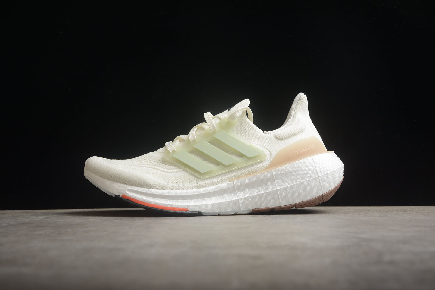Ultra Boost 22 HQ6338