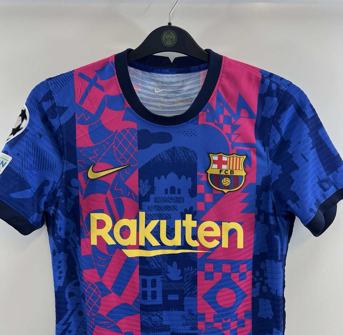 Fútbol Club Barcelona retro 2021/22 Third