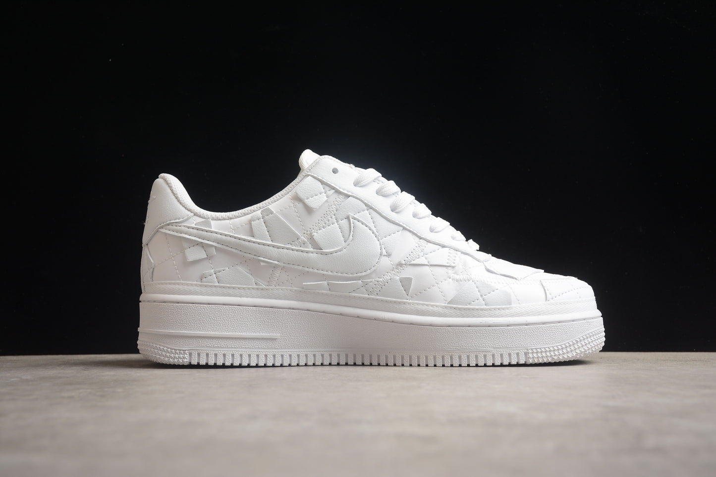 Nike Air Force 1 DZ3674-100