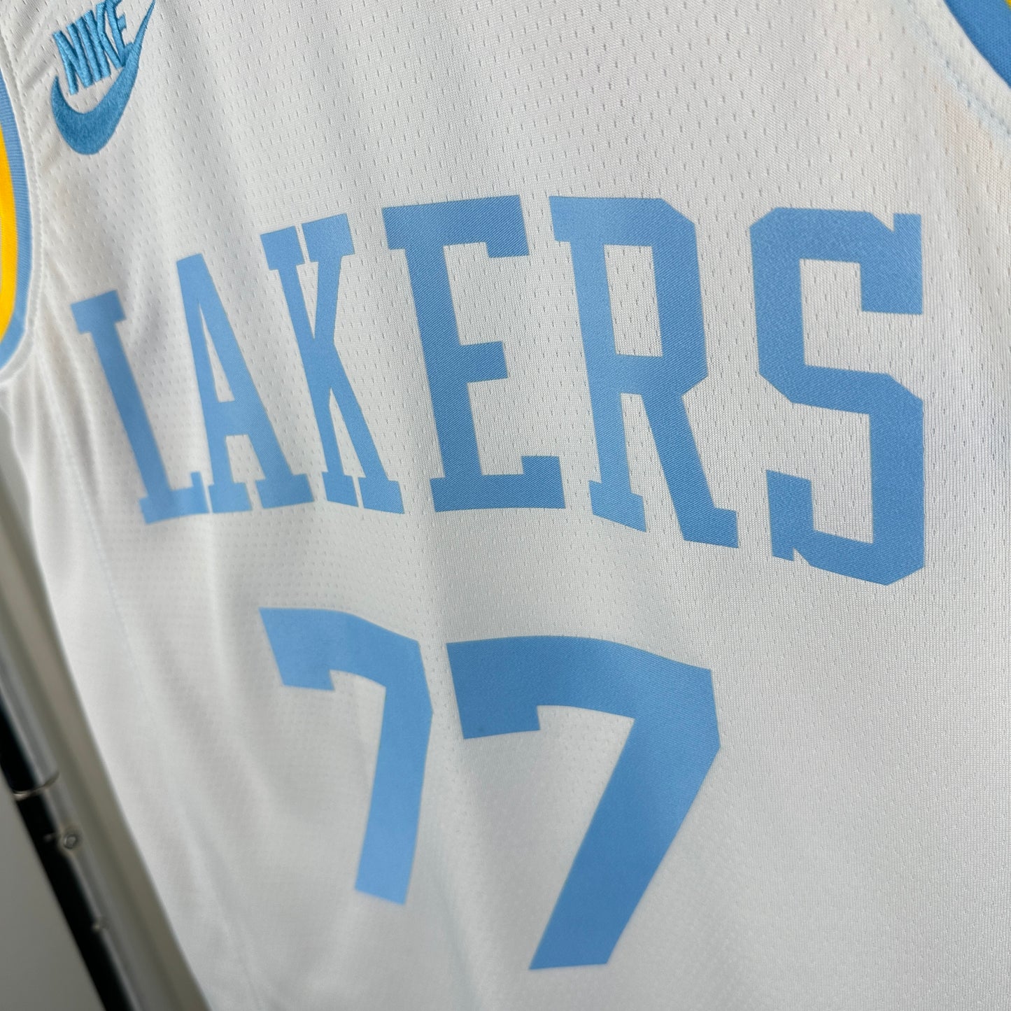 Los Ángeles Lakers 2024/25
