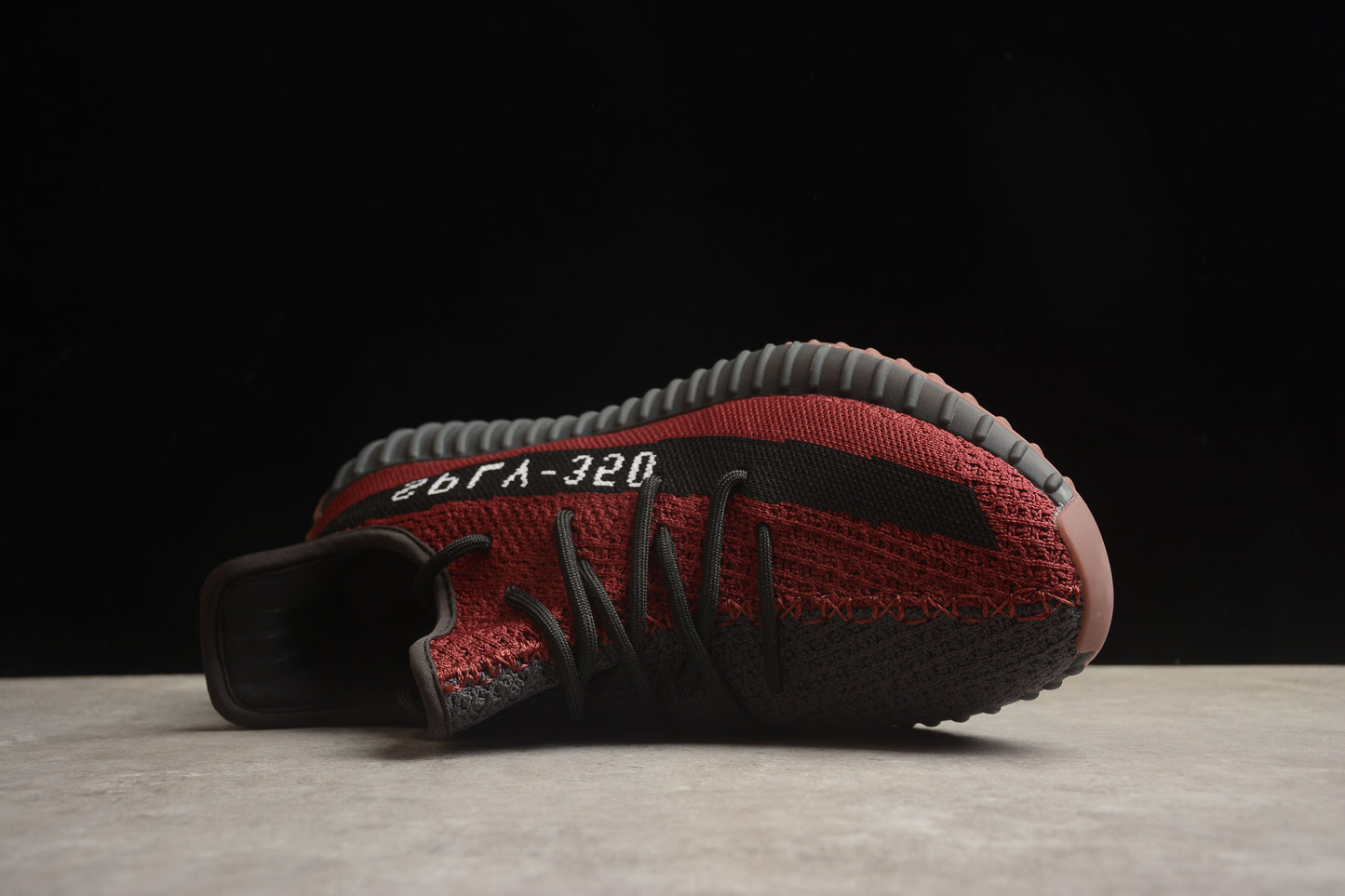 Adidas Yeezy Boost 350V2 RH7337