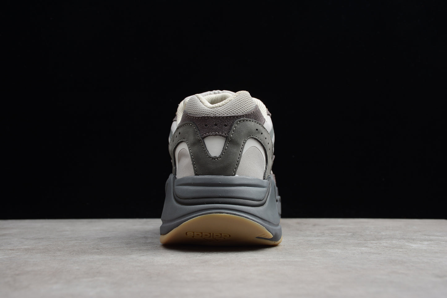 Adidas YEEZY Boost 700 FU7914