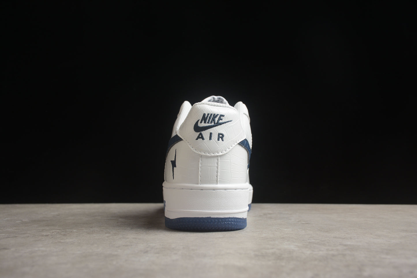 Nike Air Force 1 DD0614 332