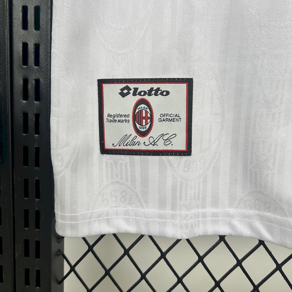 AC Milan retro 1997/98 Away