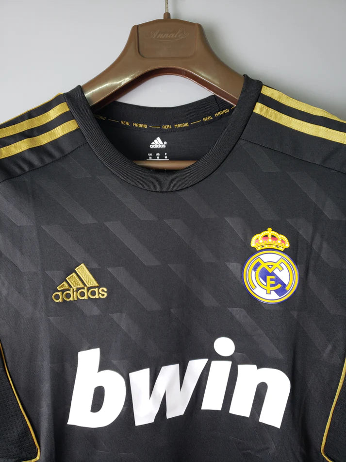 Real Madrid retro 2012 Away