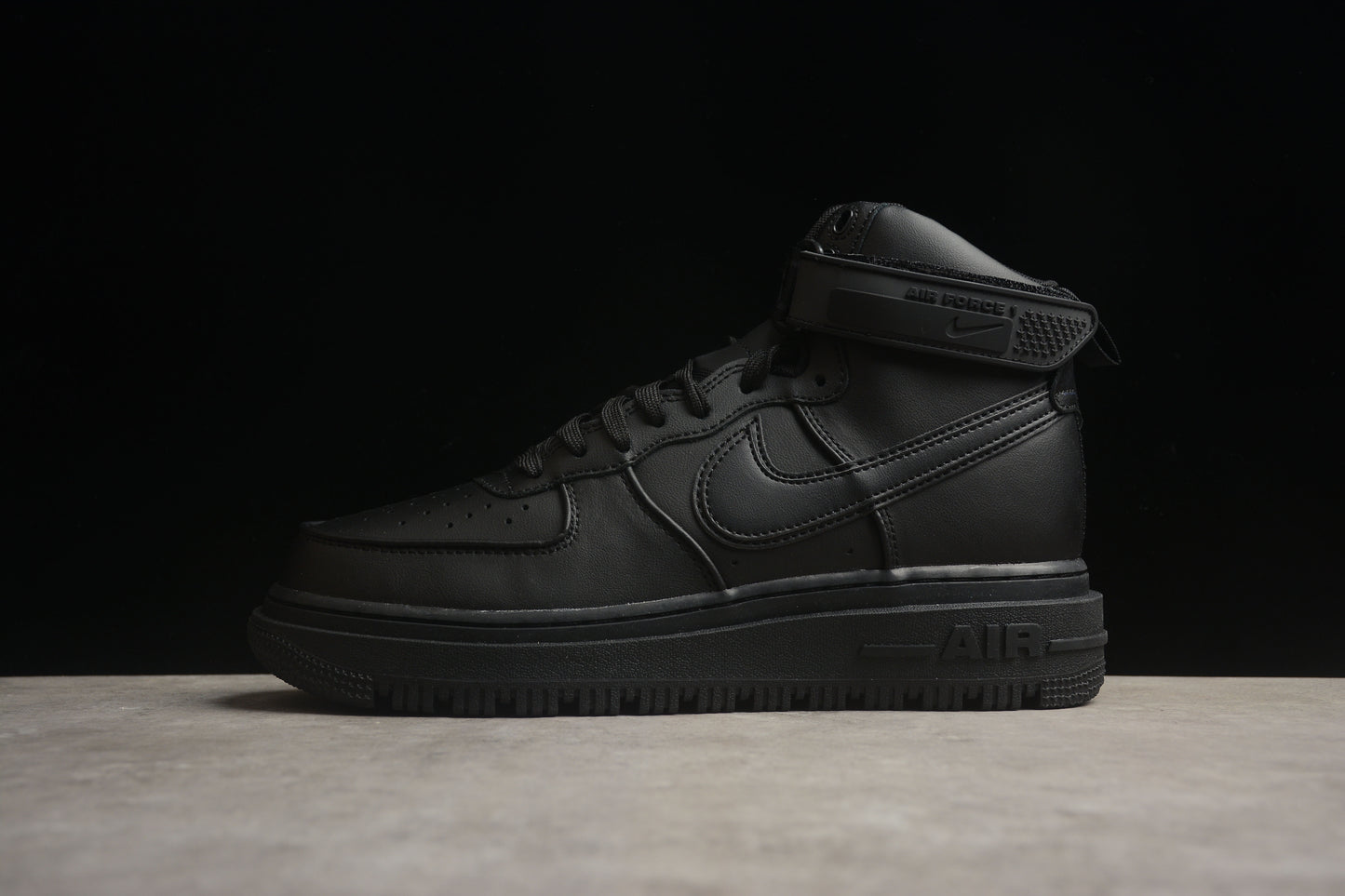 Nike Air Force 1 DA0418 001
