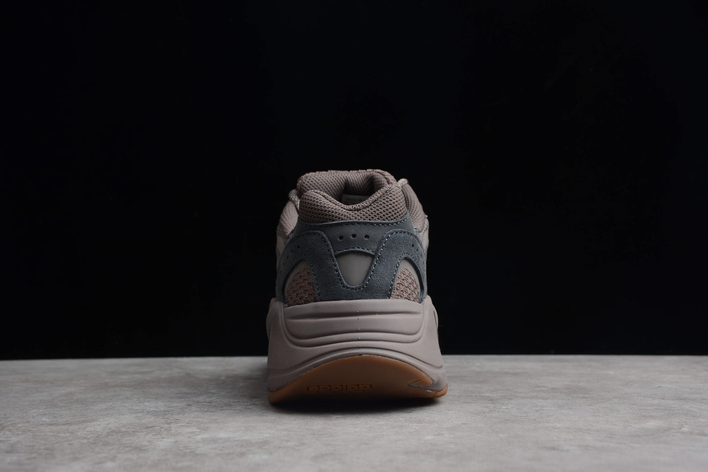 Adidas YEEZY Boost 700 GZ0724