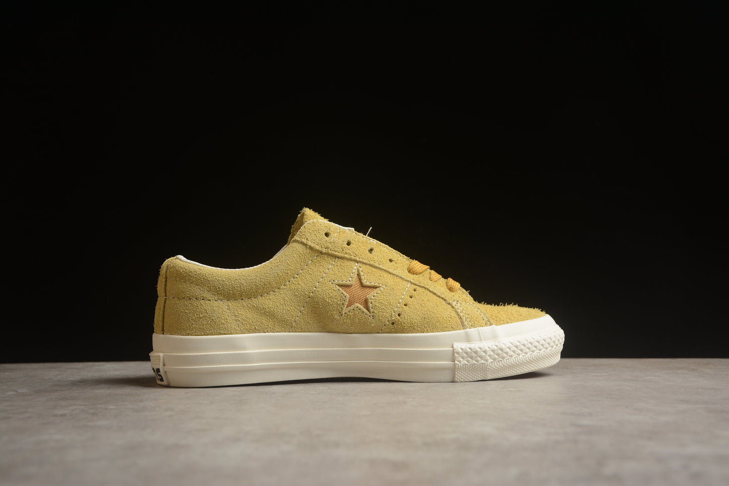 Converse A04158C