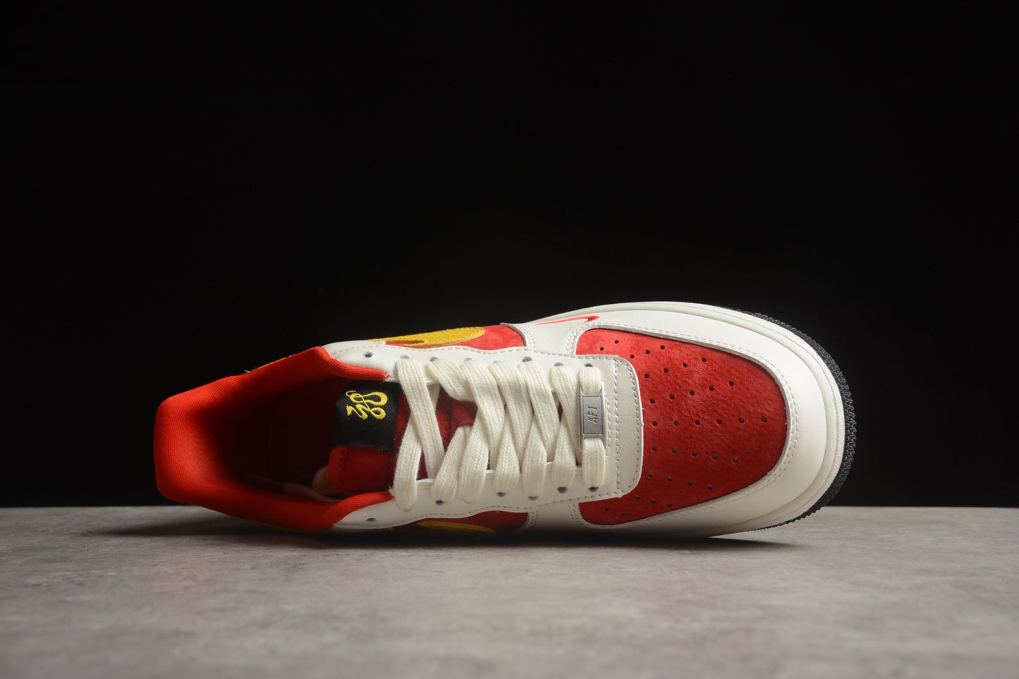 Nike Air Force 1 LX1988-001