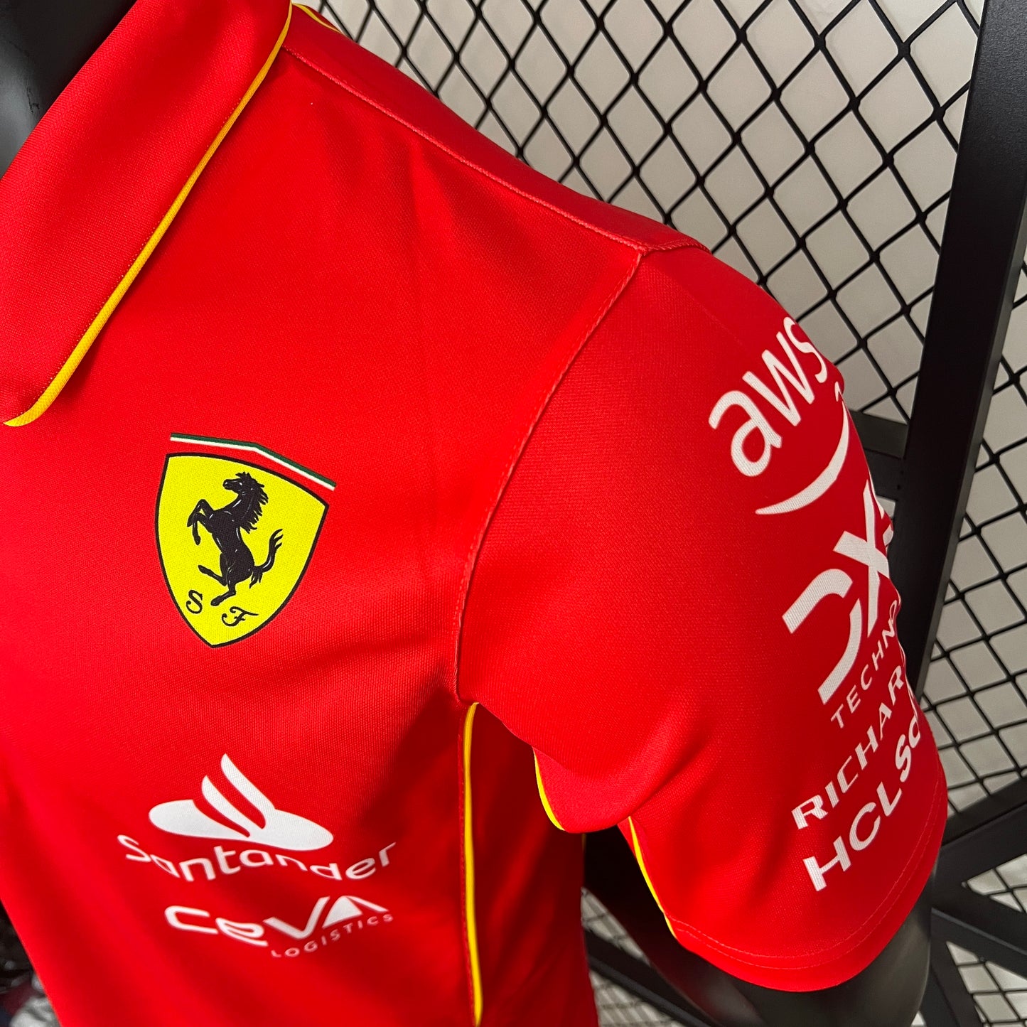 Polo Ferrari 2024 - Formula 1