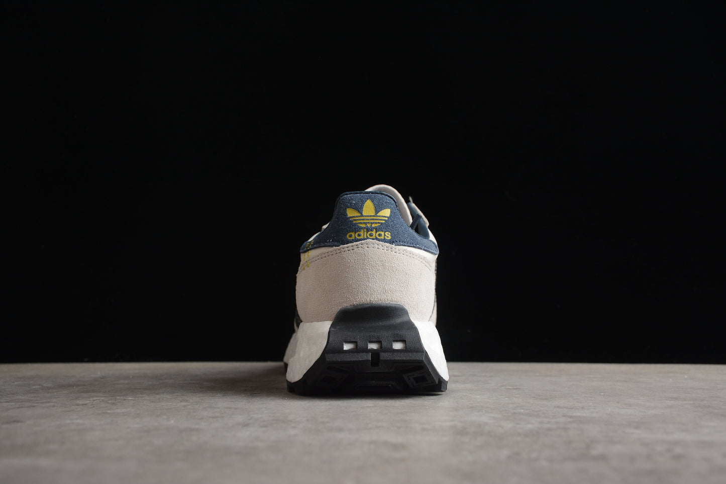 Adidas Retropy E5 IG4807