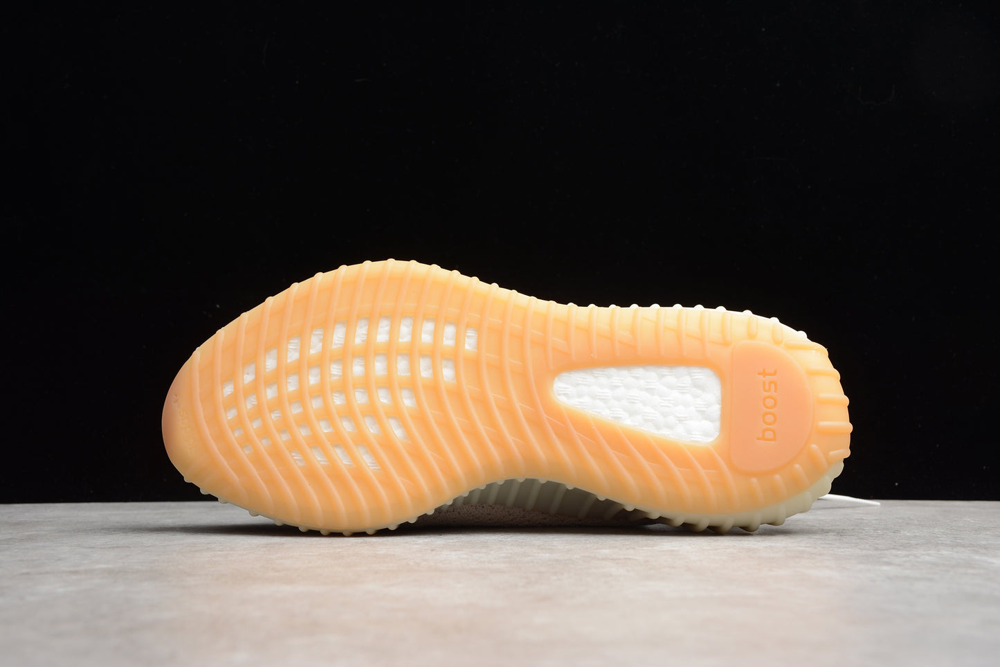 Adidas Yeezy Boost 350V2 F99710