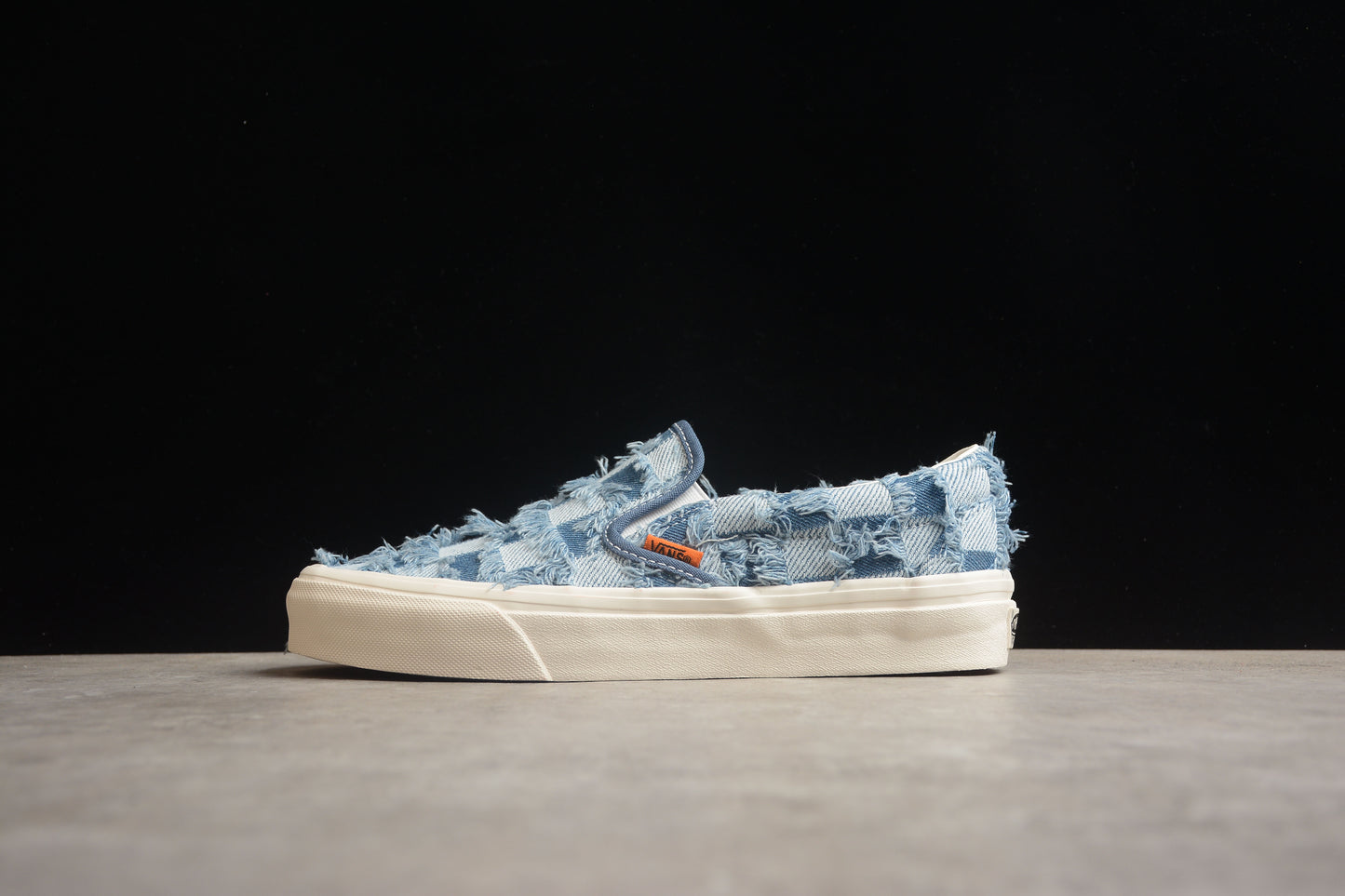 Vans Vault OG Slip-On 9