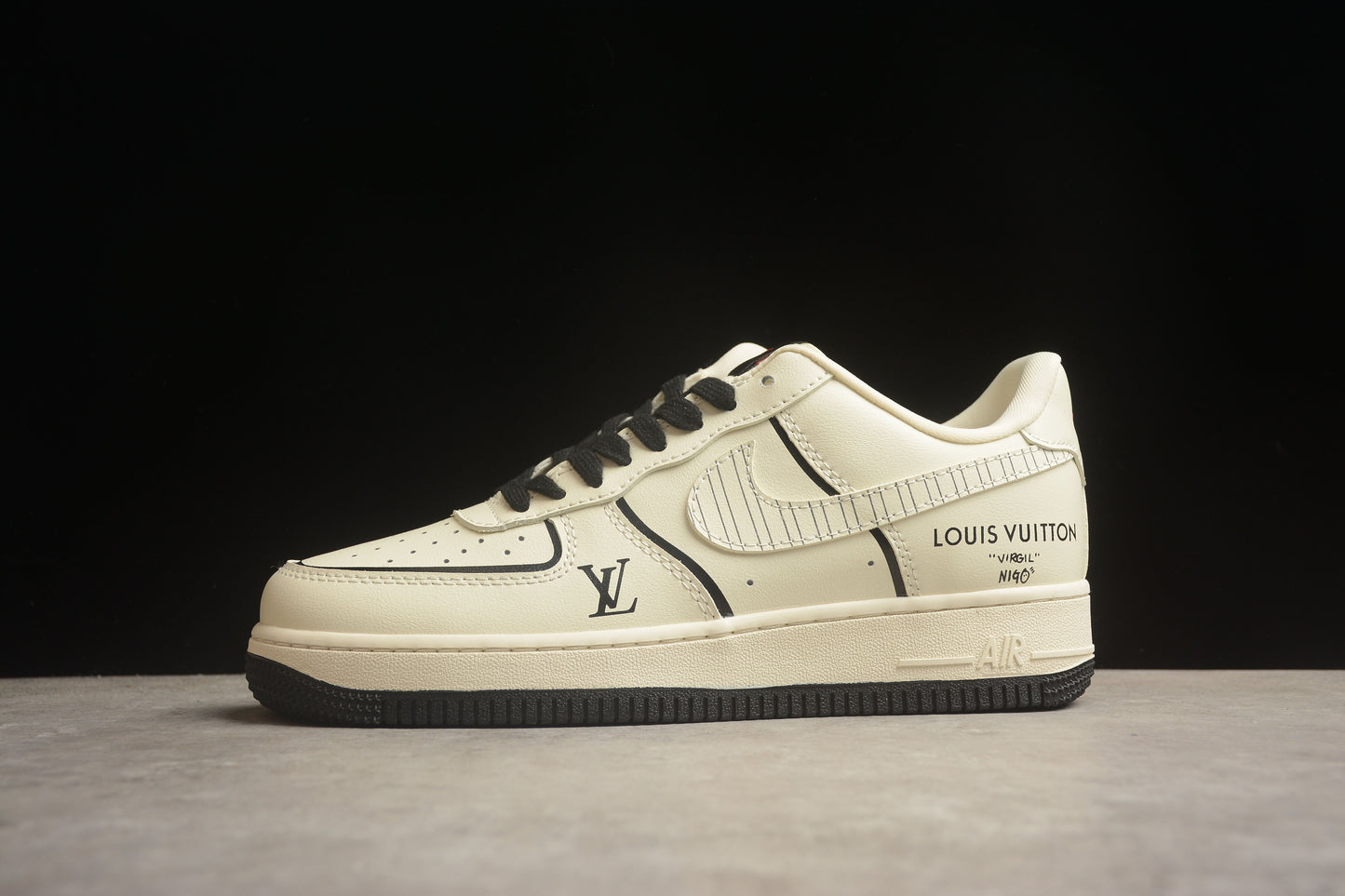 Nike Air Force 1 CT3228-100