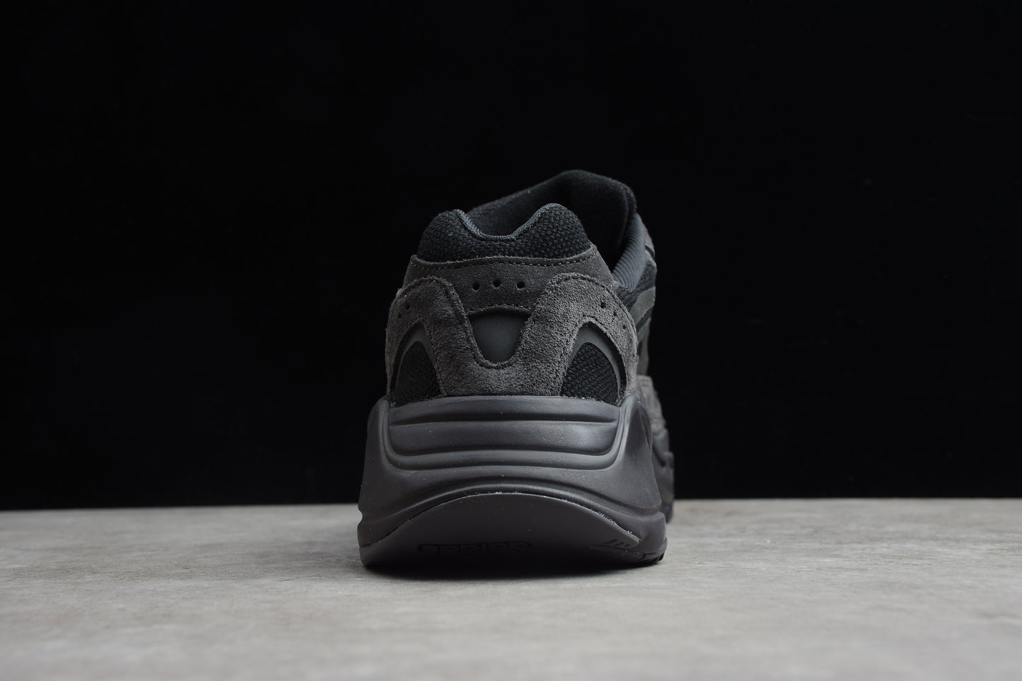 Adidas YEEZY Boost 700 FU6684