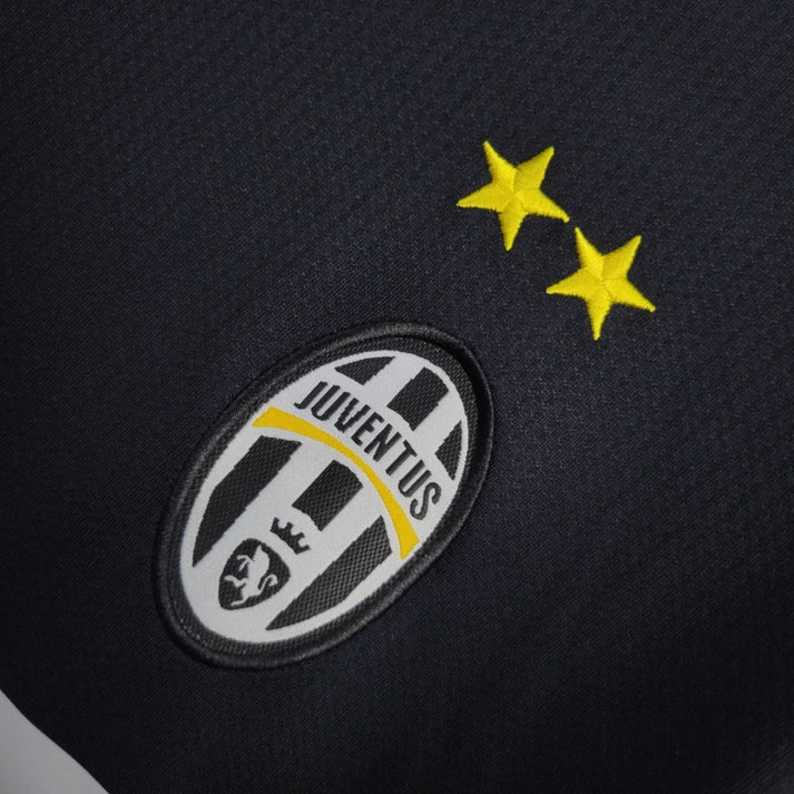 Juventus retro 2012/13 Away