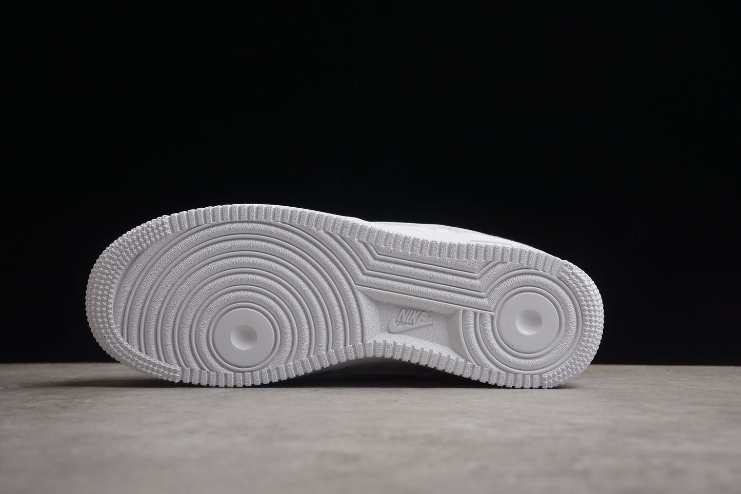 Nike Air Force 1 DG2296-088