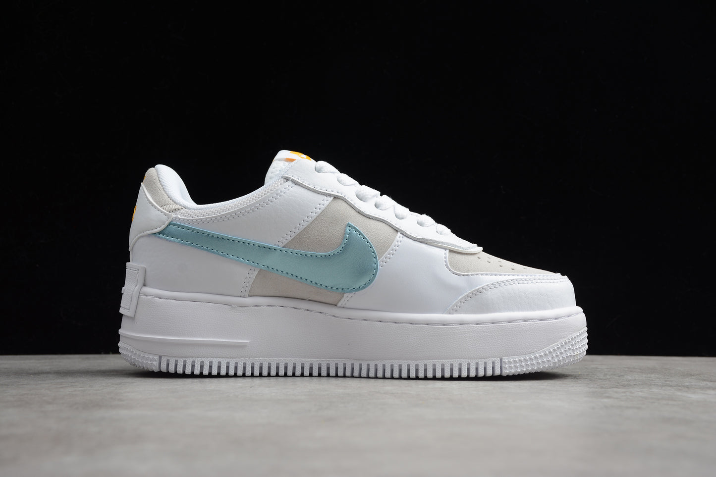 Nike Air Force 1 Shadow DA4286-100