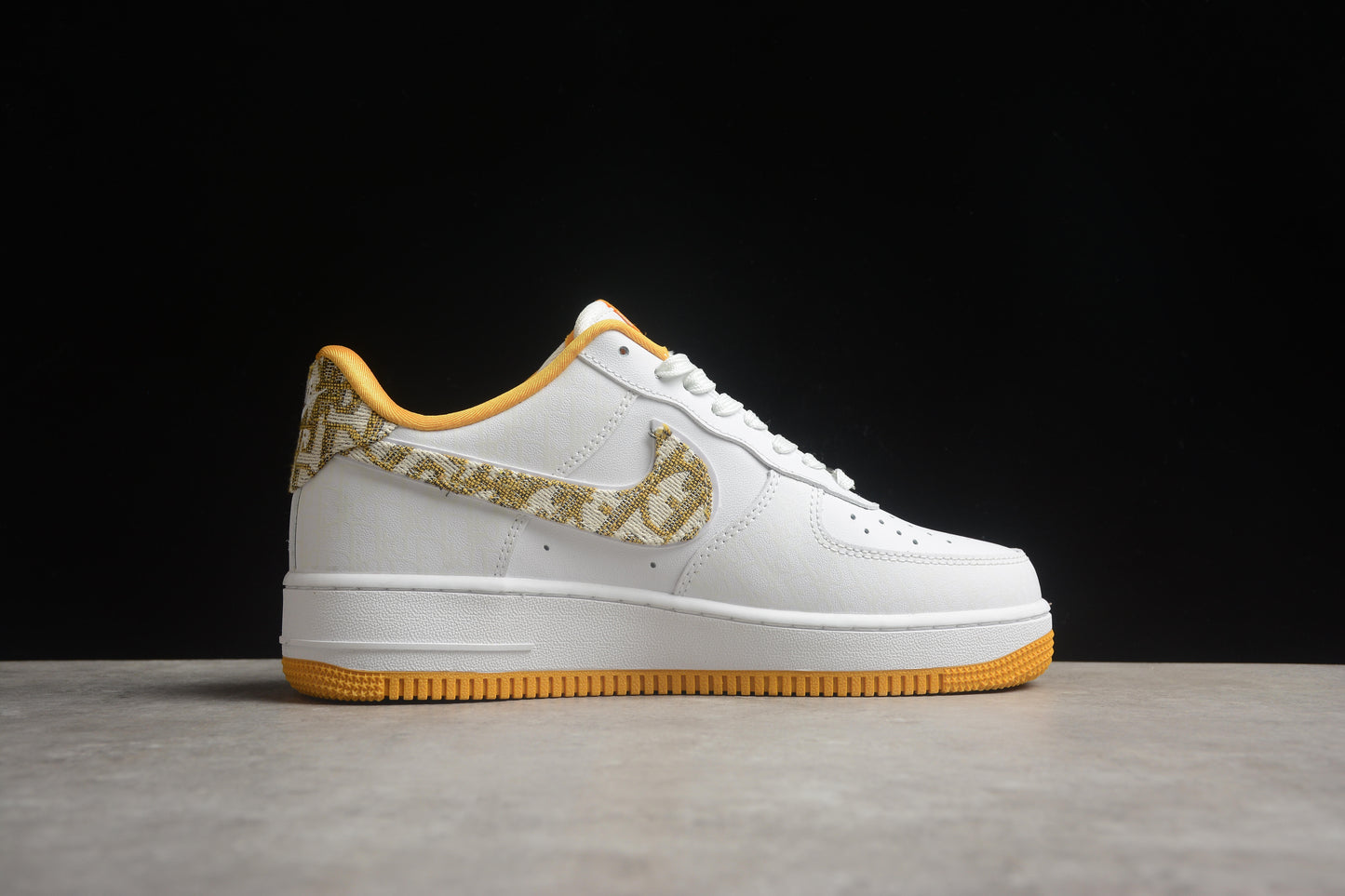Nike Air Force 1 DR6239-838