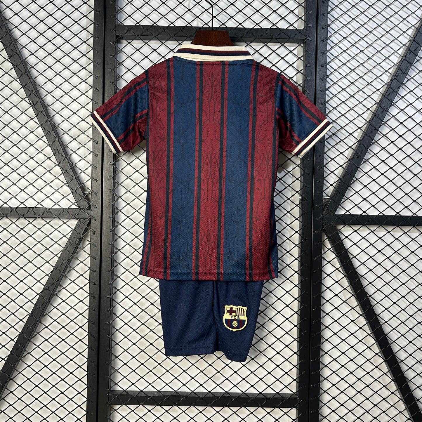 Fútbol Club Barcelona x 125 aniversario 2025/26 Kids Version