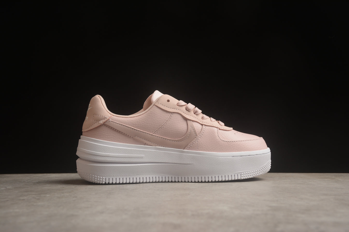Nike Air Force 1 DJ9946 602