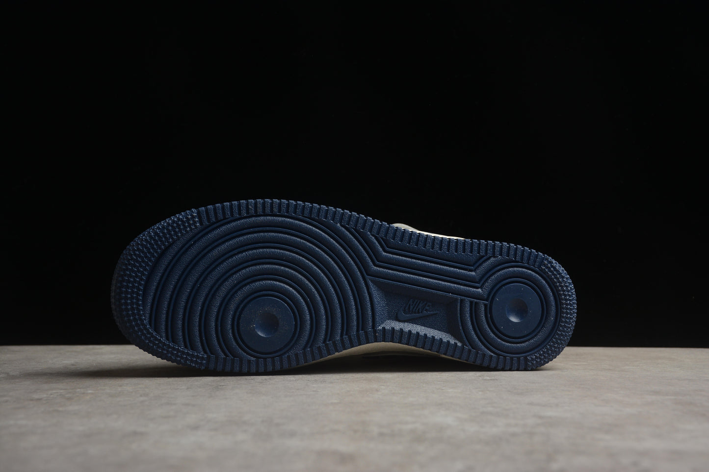 Nike Air Force 1 DV9988-400