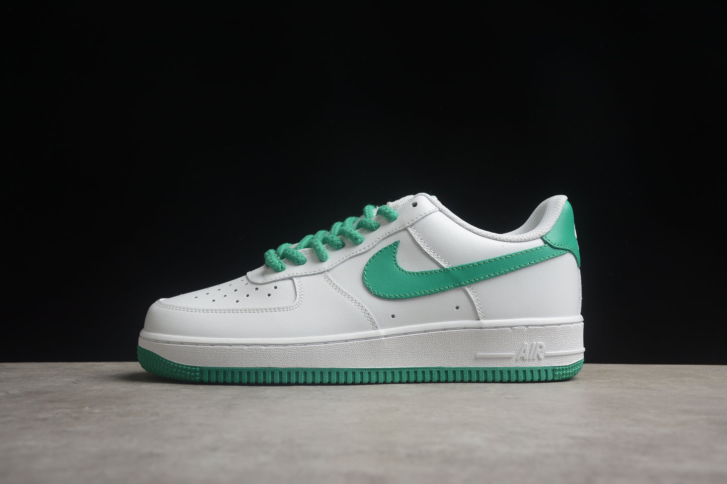 Nike Air Force 1 FJ4146-102