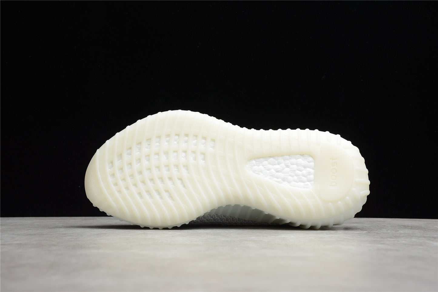 Adidas Yeezy Boost 350V2 EF2367