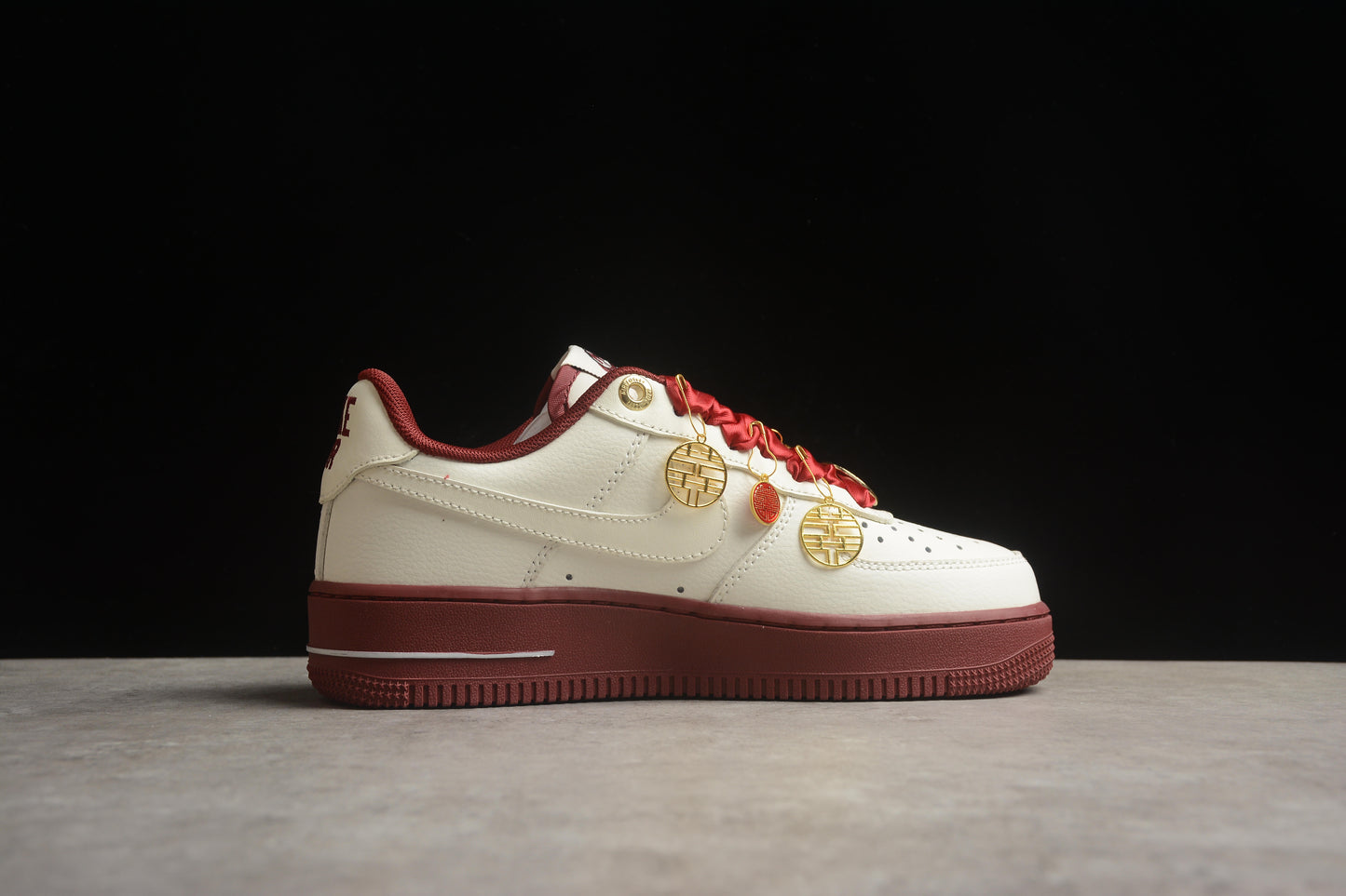 Nike Air Force 1 DQ7582