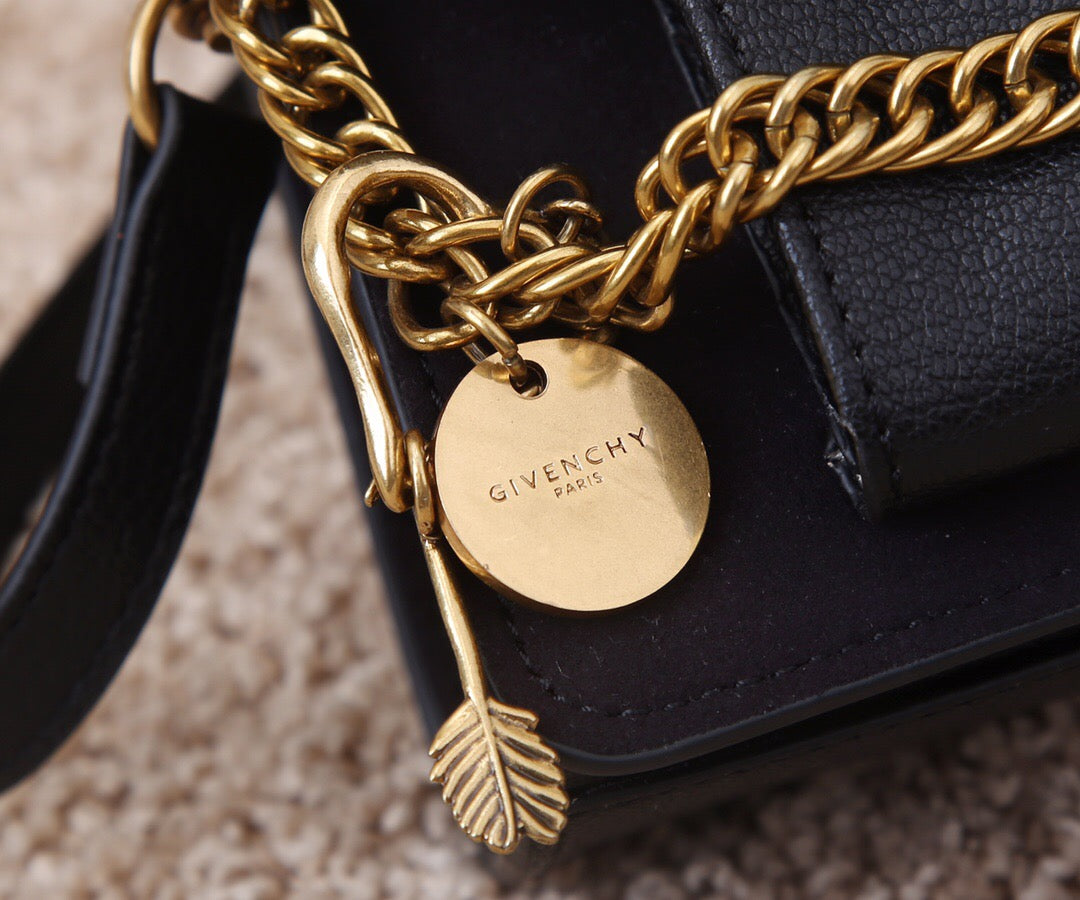 Bolso GV3 Givenchy Negro