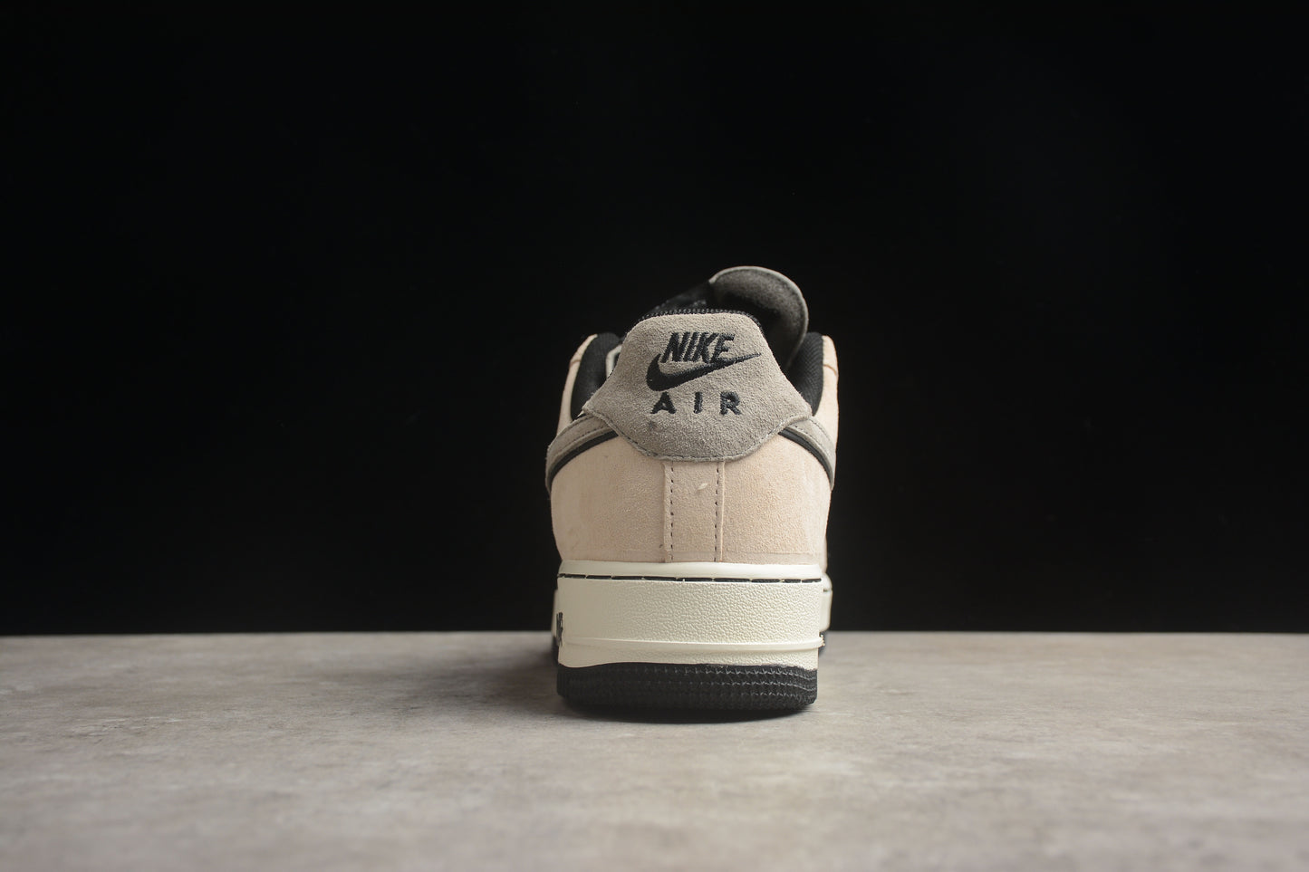 Nike Air Force 1 NT9966-116