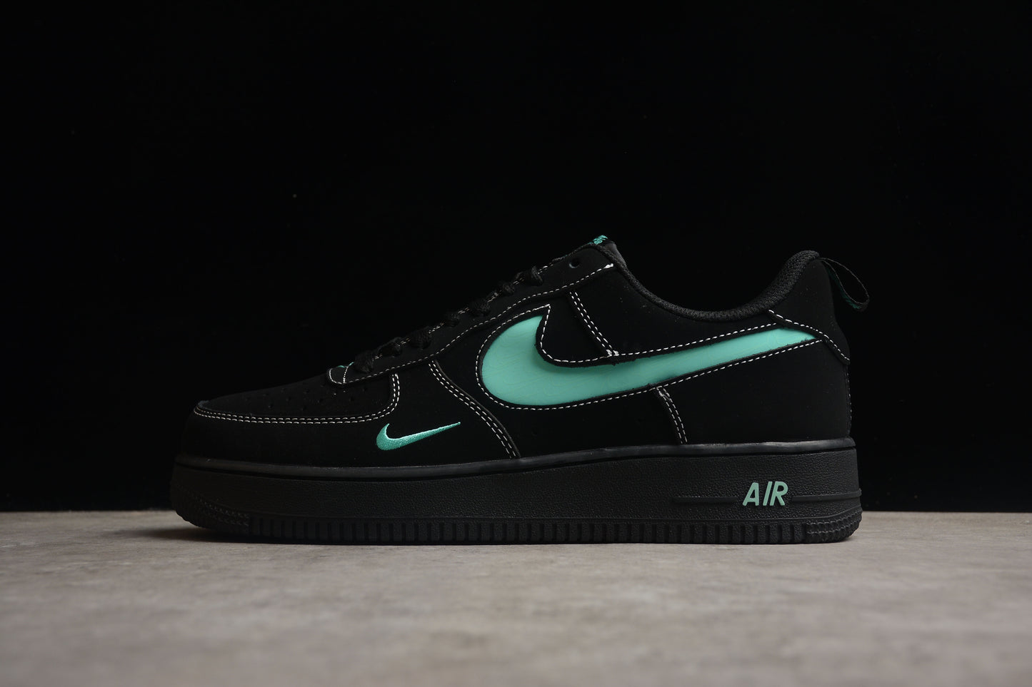 Nike Air Force 1 FB8971-500